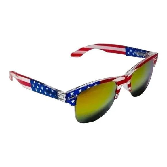 6026 | Gold Mirror USA Flag Wayfarer Sunglasses - Picture 3 of 5